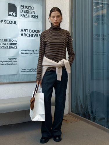 Polo Neck Brushed Fleece Ribbed Tee [] - BRENDABRENDEN SEOUL - Modalova