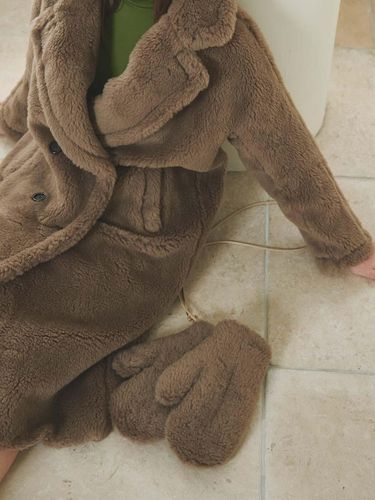 Fur Wool Silk Teddy Bear Mittens [Khaki Brown] - LeftSeoul - Modalova