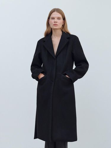 Side Cut Out Wool Single Breasted Coat [Black] - YUSE - Modalova