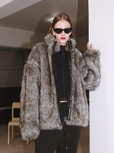 Polyester Plush Fur Jacket [] - PROJECT WAVE - Modalova