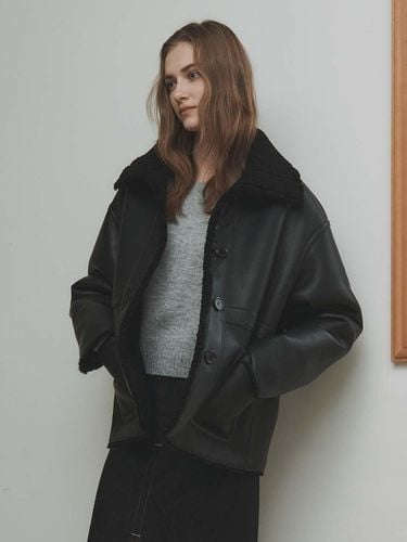 Oversized Wide Collar Half Fur Coat [Black] - LeftSeoul - Modalova