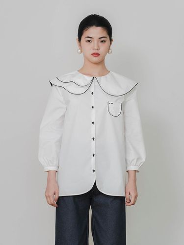 Double Layer Collar Cotton Blouse [Beige] - GAYEON LEE - Modalova