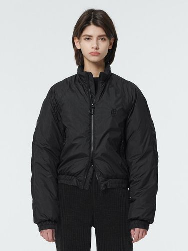 Wrinkle Track Lightweight Nylon Jumper [Black] - OUTSHELL - Modalova