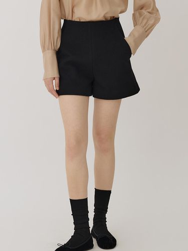 High-Rise A-line Tweed Shorts [Black] - MANNON - Modalova