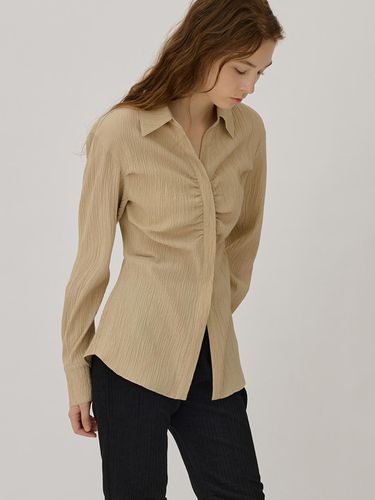 Bell Shirring Pleated Slim Fit Blouse [Beige] - MANNON - Modalova