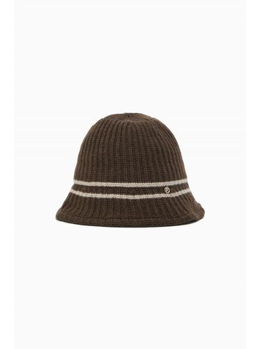 Wool Stripe Ribbed Bucket Hat () - rouge & lounge - Modalova