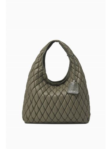 Lambskin Diamond Quilted One-Shoulder Bag () - rouge & lounge - Modalova