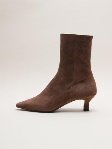 Suede Leather Angular 5cm Heel Boots [] - karen white - Modalova