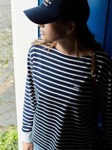 Two-Way Stripe Boat Neck T-shirt [] - FOLNUA - Modalova