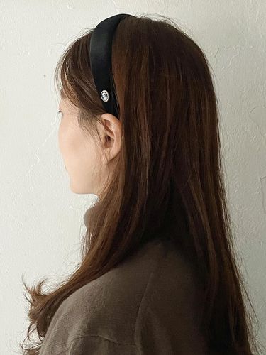 Vintage Velvet Cameo Luxury Hairband [] - oar - Modalova