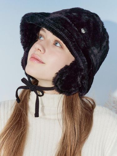 Heart Point Fluffy Bucket Hat [] - ENGBROX - Modalova