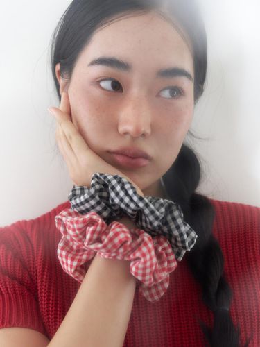 Gingham Check Classic Hair Scrunchie - geegee - Modalova