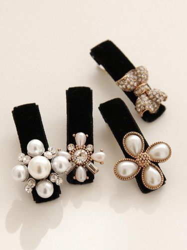 Pearl Velvet Casting Point Hair Pin (H01315) - J.Lauren - Modalova