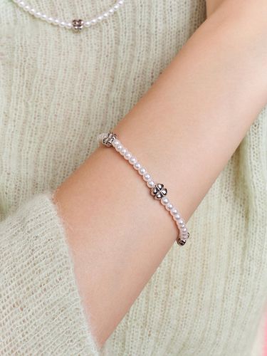 Happiness Clover Pearl Bracelet - ENGBROX - Modalova