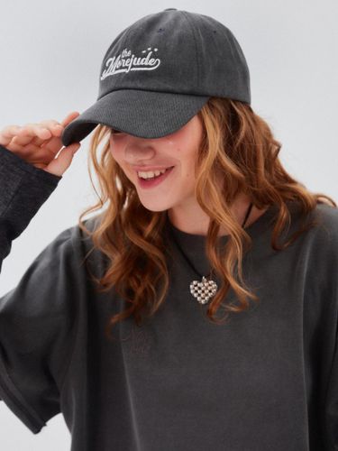 Bio-washed Cotton Adjustable Logo Cap - more jude - Modalova