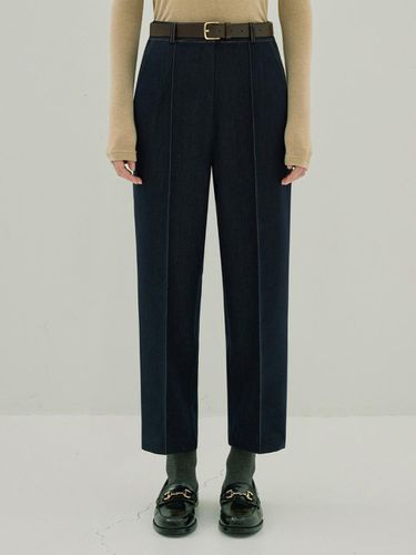 Slim Tailored Single-Pleat Denim Slacks [Deep Blue] - NONANDNON - Modalova