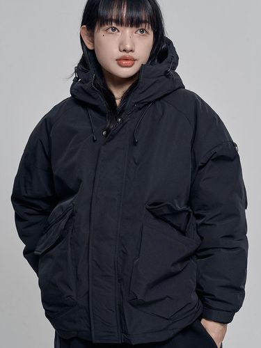 Essential Pocket Hooded Padded Jacket [Black] - chicks - Modalova