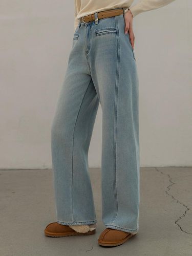 Lip Pocket Fur Lined Straight Denim Pants [Light Blue] - NONANDNON - Modalova