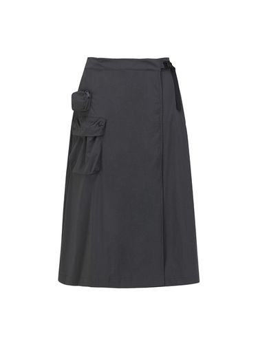 Cargo Nylon Water-Repellent Long Skirt - HYDROGEN - Modalova