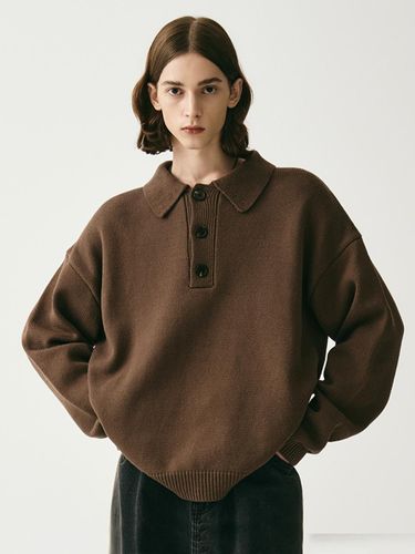 Acrylic Cotton 3-Button Collar Knit [BROWN] - AVANDRESS - Modalova