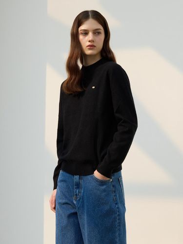 Hole Detail Half-Neck Pullover [Black] - LE STUDIO - Modalova