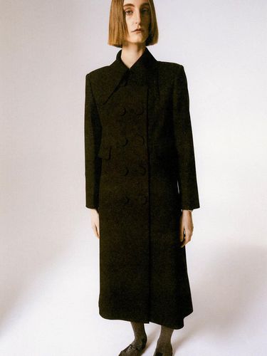 Semi Double Fitted Basic Coat - LEE y. LEE y - Modalova