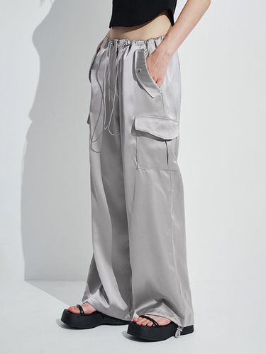 Wide Satin Cargo Pants [Gray] - Rosefrantz - Modalova