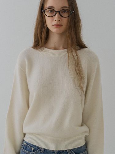 U-neck Cashmere Wool Round Hem Knit [Beige] - BOL - Modalova