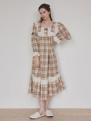 Nova Check Cotton Long Sleeve Frilled Square Neck Nightgown - LUNALUZ STUDIO - Modalova