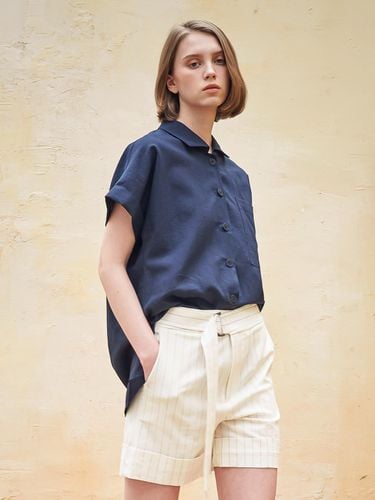 Stripe Linen Waist Belt Short Pants [Beige] - ACUD - Modalova