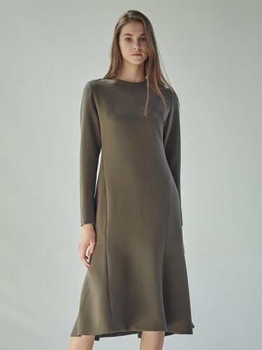 Mermaid Line Flared Midi Dress [D.BROWN] - ACUD - Modalova