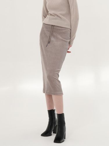 Corduroy Elastic Banding Skirt [Beige] - ACUD - Modalova