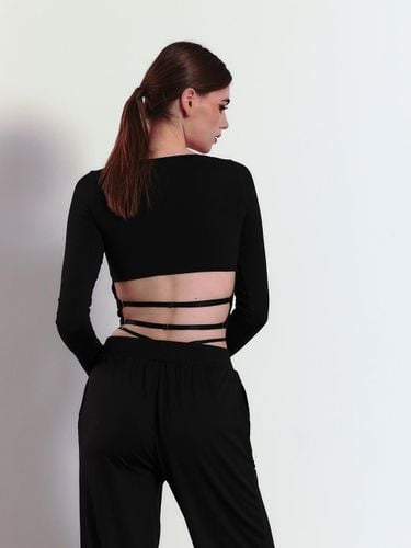 Back Strap Detachable Crop T-shirt [BLACK] - VINAJ - Modalova