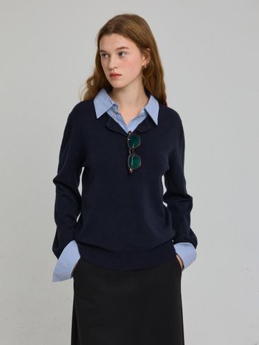 Color Block Button Half-Placket Pullover Knit [Navy] (IPCP1PO061) - THE IZZAT - Modalova