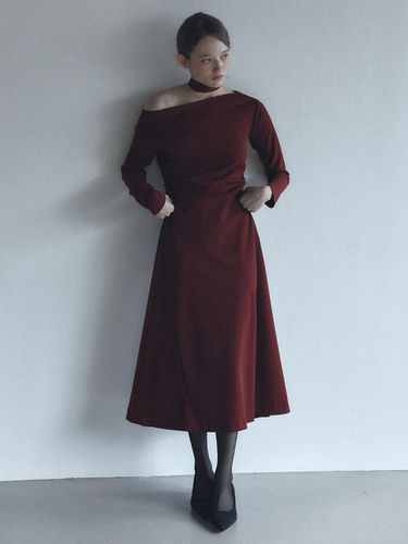 Off Shoulder Shirring Full Length Dress [Wine] - ARCHAIC - Modalova