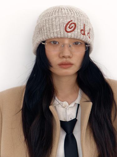 Soft Wool Twisted Embroidery Beanie [] - Odd calf - Modalova