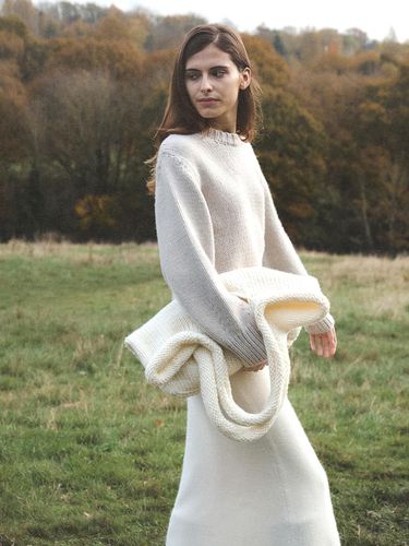 Merino Wool Chunky Round Neck Knit [Beige] - JRIUM - Modalova