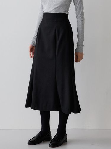 Wool Fitted Mermaid Skirt [Black] - sisterhood - Modalova