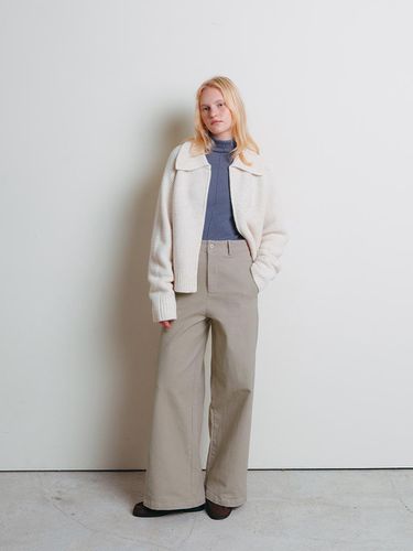 Section-Line Semi-Wide Cotton Fleece Pants [Beige] - The Raust - Modalova