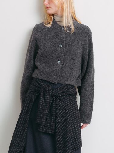 Raglan Cropped Wool Cardigan [CHARCOAL] - The Raust - Modalova