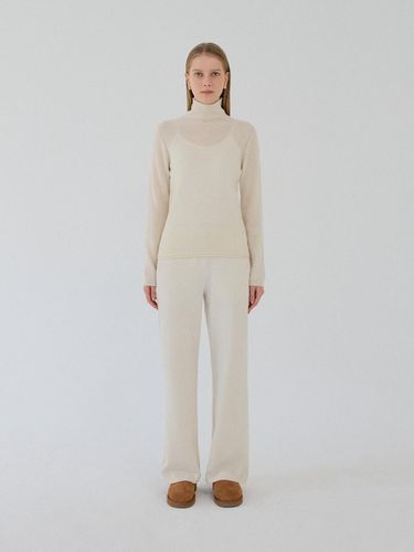 Corduroy Straight Leg Banding Pants [WHITE] - BENEATER - Modalova