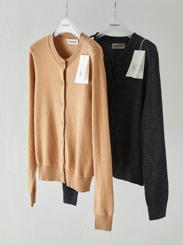 Cashmere Round Neck Classic Cardigan [/Charcoal] - sisterhood - Modalova