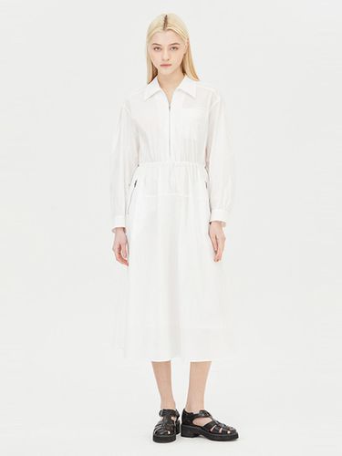 Half-zip Belted Lightweight Long Dress (SAOP32431WH) - Sisley - Modalova