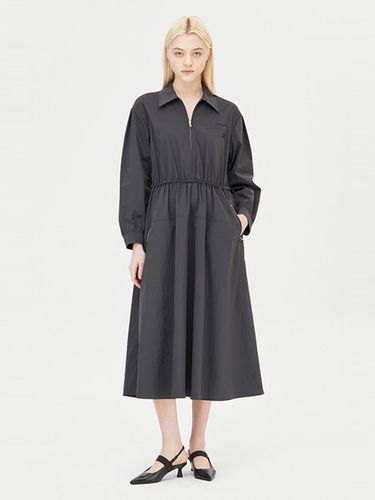 Half-zip Belted Long Nylon Blend dress (SAOP32431DG) - Sisley - Modalova