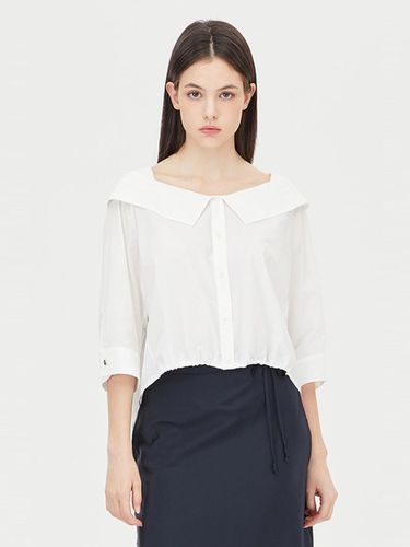 Off-Shoulder Banding Asymmetric Blouse [White] - Sisley - Modalova