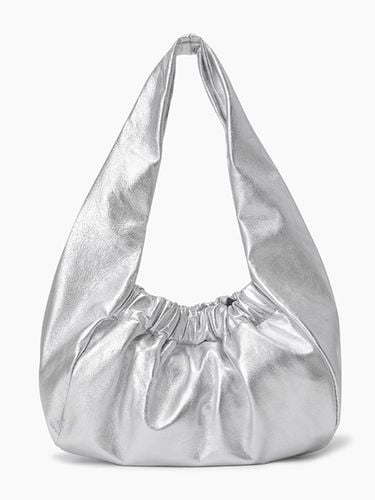 Lambskin Shirred Metallic Shoulder Bag [Silver] (SCBG02411SI) - Sisley - Modalova