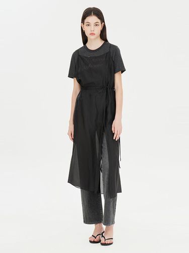 Layered Sheer Nylon Slip Dress (SAOP04441BK) - Sisley - Modalova