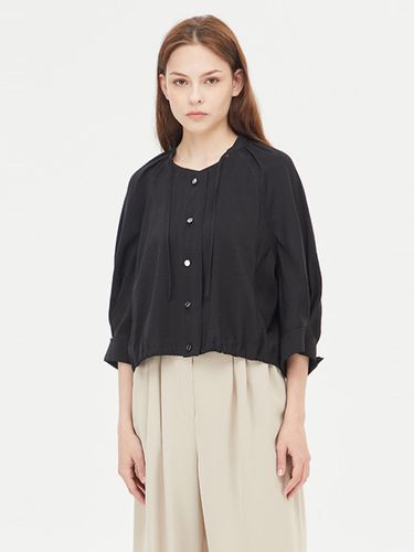 Neck Strap Raglan Tuck Detail Blouse (SAWSE1431BK) - Sisley - Modalova