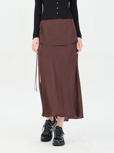 Crinkle Viscose Layered Flare Skirt [Brown] (SASK03441BR) - Sisley - Modalova