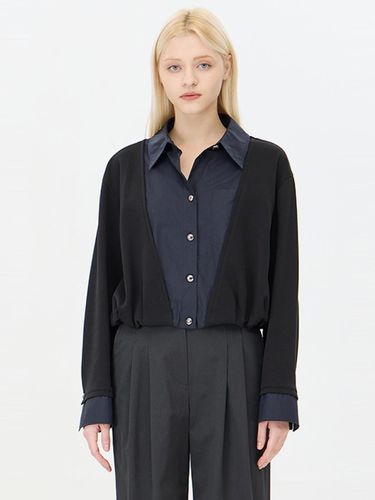 Two-Tone Jersey Layered Button-Up Blouse (SAWS13441BK) - Sisley - Modalova